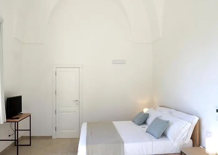 فندق مبيت وإفطار Carrubia 4*